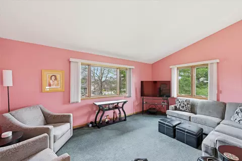 Living - 14435 Pineview Dr, Becker, MN 55308 photo 1 of 6