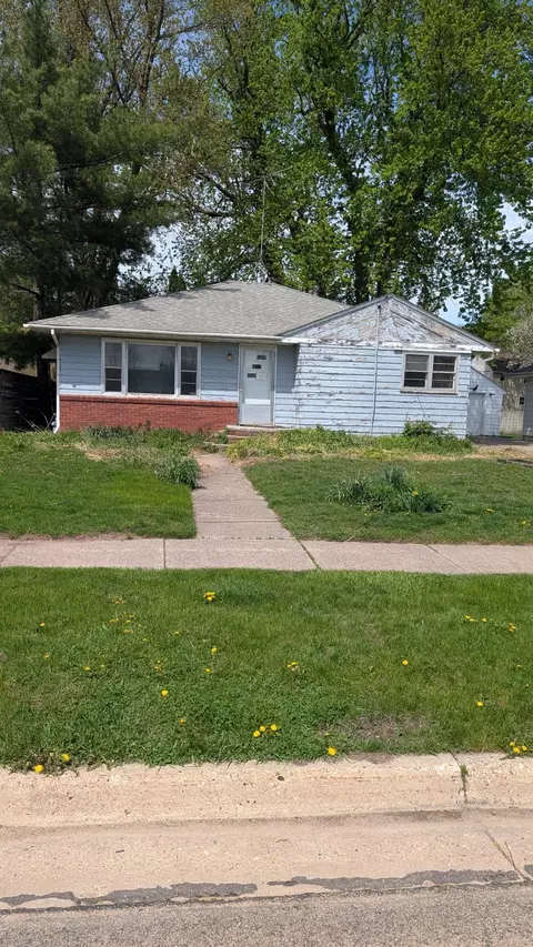 1922 4th Ave NW, Austin, MN 55912
