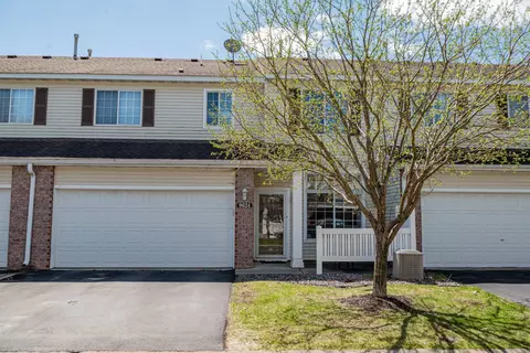 9624 Peony Ln N, Maple Grove, MN 55311
