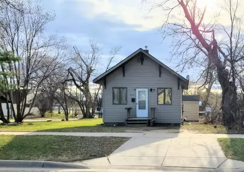 1203 America Ave NW, Bemidji, MN 56601