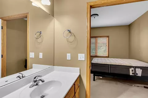 321 Summer Pl E, Maplewood, MN 55117 photo 19