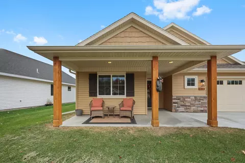 Exterior - 2323 40th Ave S, Saint Cloud, MN 56301 photo 10 of 13