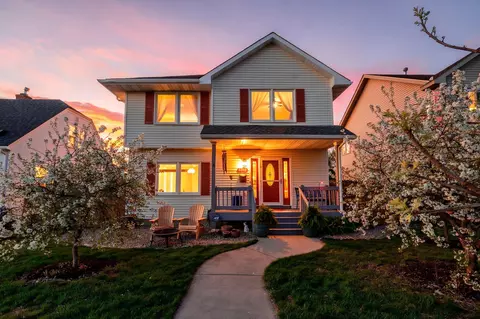 4042 Vincent Ave N, Minneapolis, MN 55412