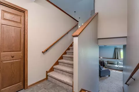 Entry Way - 2080 Pratt Cir, Saint Peter, MN 56082 photo 1 of 1
