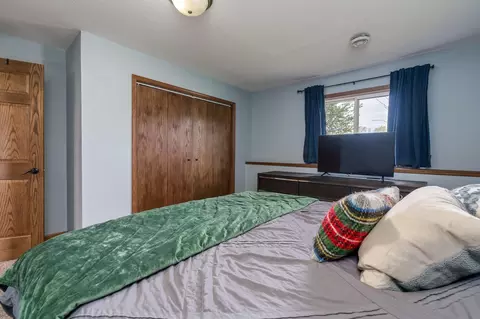 Bedroom - 2080 Pratt Cir, Saint Peter, MN 56082 photo 4 of 5