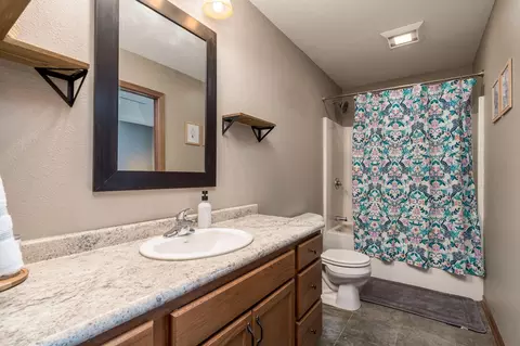 Bath - 2080 Pratt Cir, Saint Peter, MN 56082 photo 1 of 2