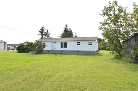 319 3rd Ave SW, Baudette, MN 56623