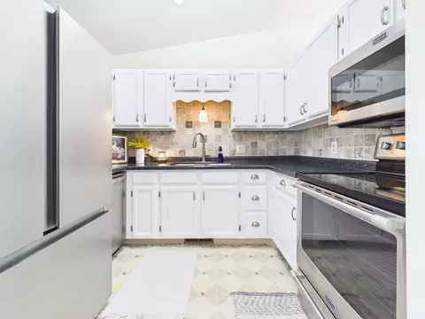 Kitchen - 2210 Green Dr, Faribault, MN 55021 photo 1 of 3
