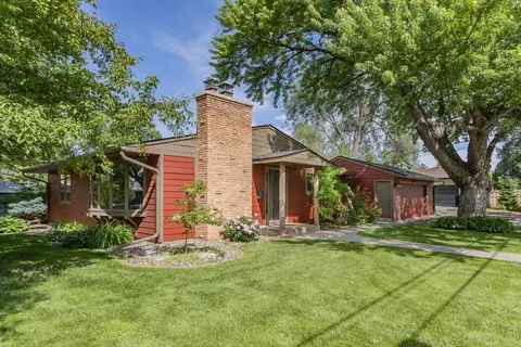 5808 France Ave S, Edina, MN 55410