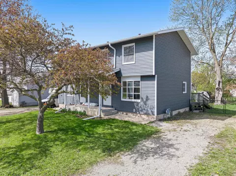 11 12 8th Ave NW, Kasson, MN 55944