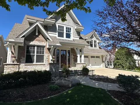5228 Halifax Ave S, Edina, MN 55424