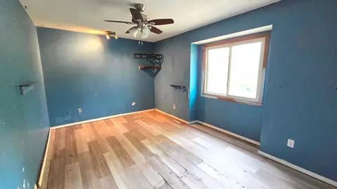 Bedroom - 1012 104th Ave NW, Coon Rapids, MN 55433 photo 3 of 4