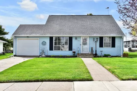 335 1st Ave N, Lewiston, MN 55952