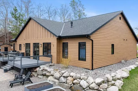 Exterior - 51425 Long Point Pl, Mcgregor, MN 55760 photo 26 of 26