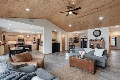 Entry Way - 51425 Long Point Pl, Mcgregor, MN 55760 photo 1 of 5