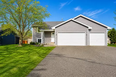 12382 Ivywood St NW, Coon Rapids, MN 55433