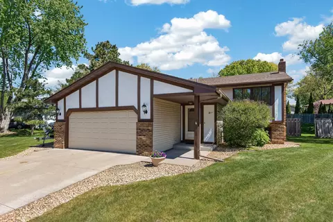 10901 Eagle St NW, Coon Rapids, MN 55433