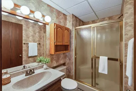 Bath - 10901 Eagle St NW, Coon Rapids, MN 55433 photo 3 of 3