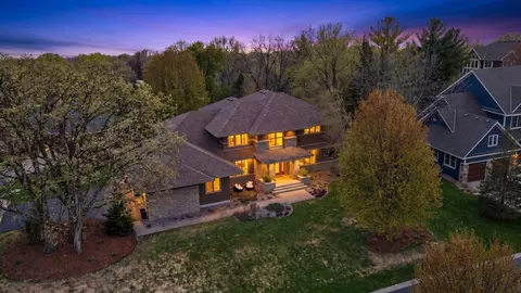 11641 Aileron Cir, Inver Grove Heights, MN 55077