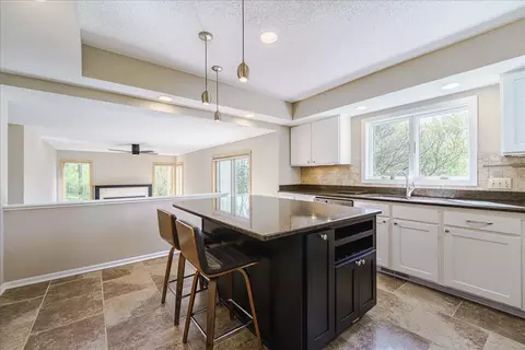 Kitchen - 4112 Havenhill Cir, Eagan, MN 55123 photo 3 of 3