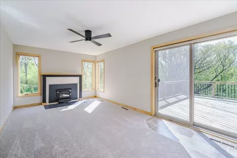 Living - 4112 Havenhill Cir, Eagan, MN 55123 photo 6 of 12