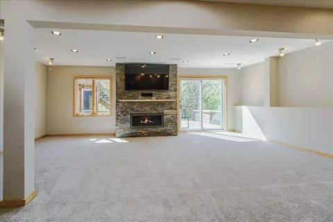 Living - 4112 Havenhill Cir, Eagan, MN 55123 photo 8 of 12