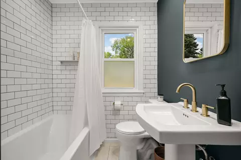 Bath - 3625 Yates Ave N, Crystal, MN 55422 photo 1 of 2