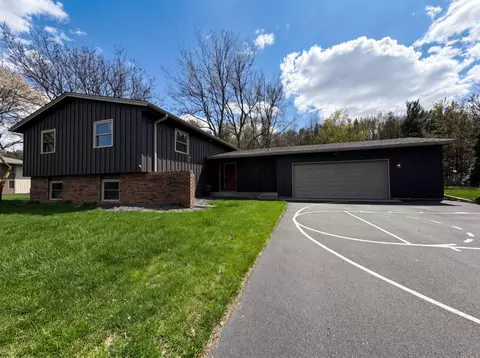 608 Lower Heritage Way, Farmington, MN 55024