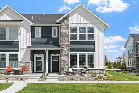 625 E Blossom Cir, Orono, MN 55356