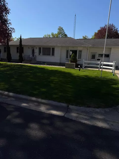 847 17th NE, Owatonna, MN 55060