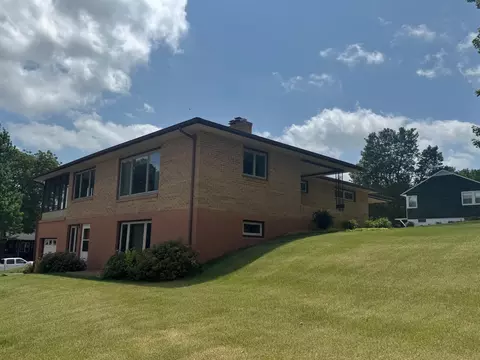 Exterior - 824 Brown St, Jackson, MN 56143 photo 9 of 9