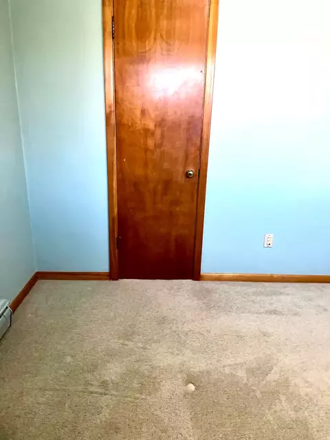 Bedroom - 824 Brown St, Jackson, MN 56143 photo 4 of 5