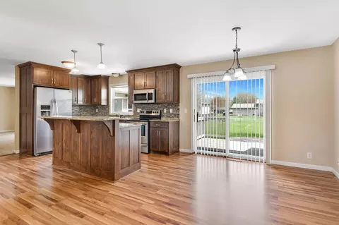 Kitchen - 1210 Cypress Rd, Saint Cloud, MN 56303 photo 5 of 6