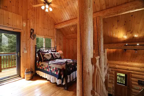 Bedroom - 3819 Dorem Dr, Ely, MN 55731 photo 2 of 6