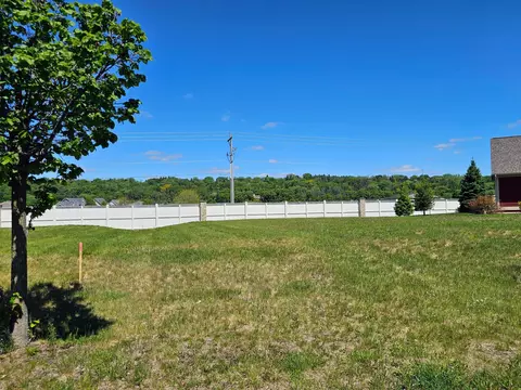 3789 Mayo Lake Rd SW, Rochester, MN 55902