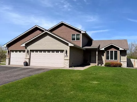 10648 71st Ave N, Maple Grove, MN 55369