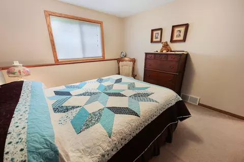 Bedroom - 11015 Terry Rd, Avon, MN 56310 photo 2 of 4