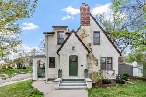 1400 E 54th St, Minneapolis, MN 55417