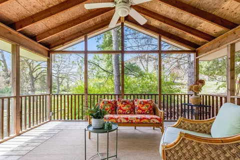 6903 Rosemary Rd, Eden Prairie, MN 55346
