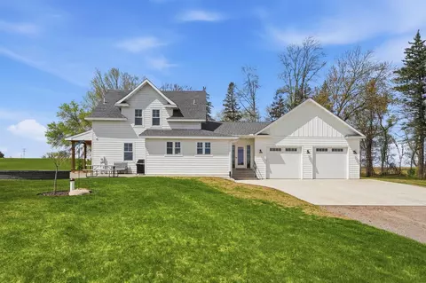 11798 5th St NW, Cokato, MN 55321