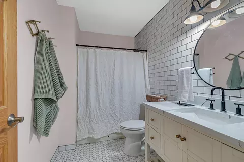 Bath - 307 12th St N, Cold Spring, MN 56320 photo 2 of 3