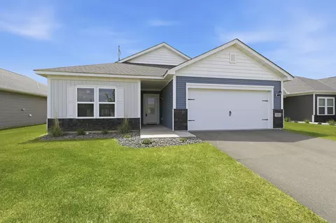 5381 395th St, North Branch, MN 55056
