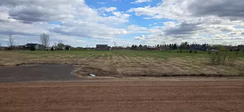 7742 Rolling Meadows Cir, Pine City, MN 55063
