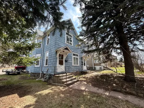 1302 W 1st St, Duluth, MN 55806