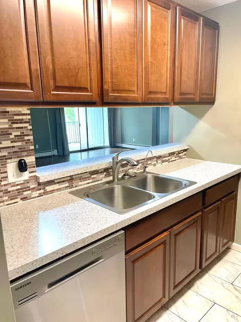12930 Nicollet Ave #202, Burnsville, MN 55337