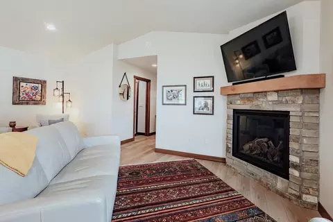 Living - 3321 Maple Leaf Loop S, Fargo, ND 58104 photo 2 of 3