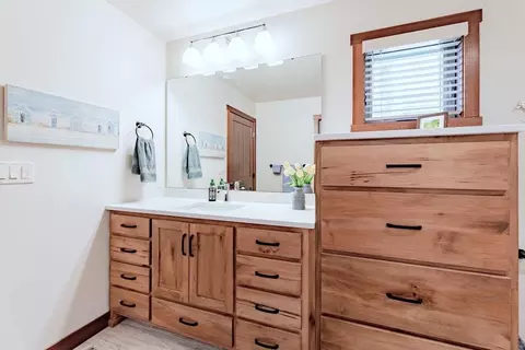 Bath - 3321 Maple Leaf Loop S, Fargo, ND 58104 photo 1 of 6