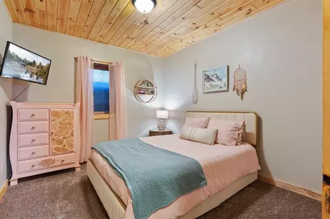 Bedroom - 7367 Hunter Cir, Brainerd, MN 56401 photo 6 of 9