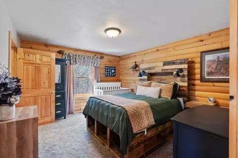 Bedroom - 7367 Hunter Cir, Brainerd, MN 56401 photo 2 of 9