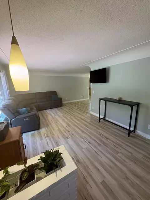 Living - 1829 Graydon Ave, Brainerd, MN 56401 photo 2 of 4